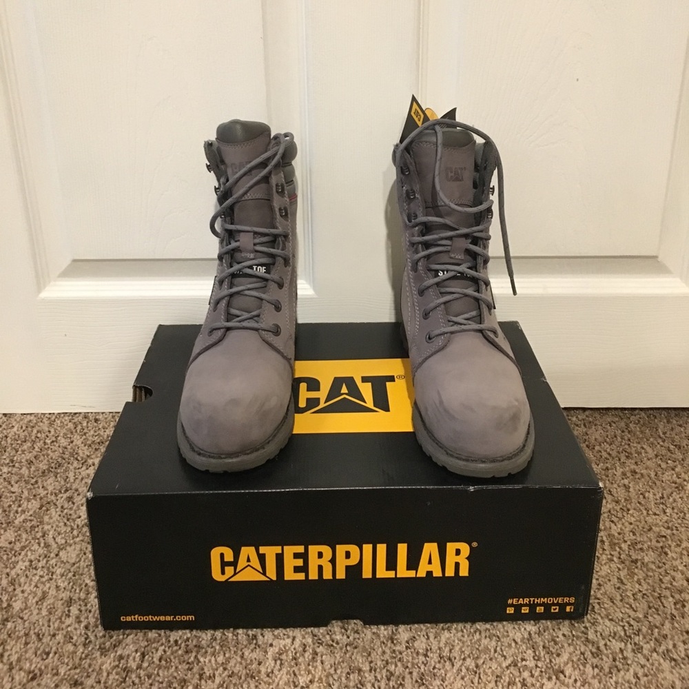 MOVING SALE! Everything must go!! Steel toe boots